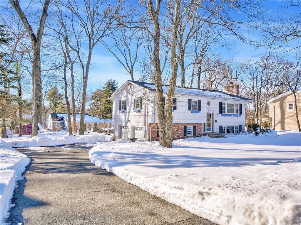 1 of 1 - 33 Freedman Avenue, Nanuet, NY