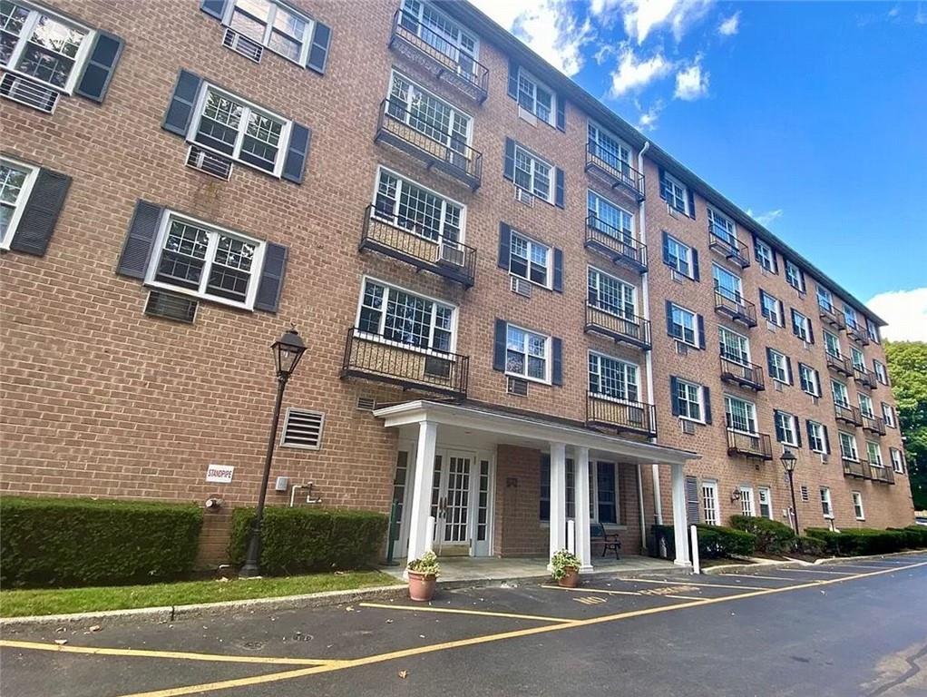 1 of 1 - 4 Consulate Drive # 4f, Tuckahoe, NY