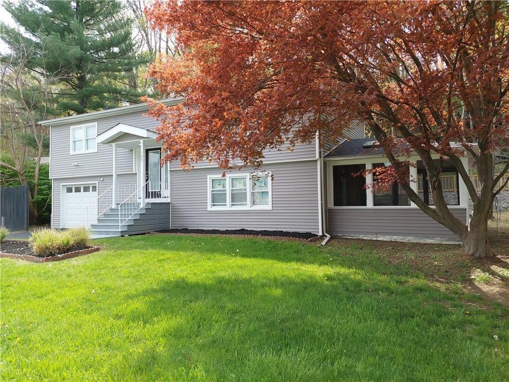 1 of 1 - 105 Sutton Park Road, Poughkeepsie, NY