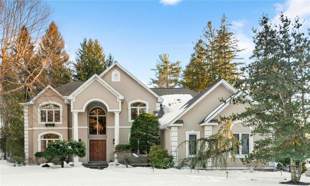 1 of 1 - 4 Caddy Lane, Suffern, NY