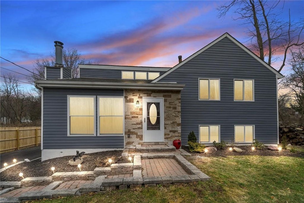 1 of 1 - 306 Oak Drive, New Windsor, NY