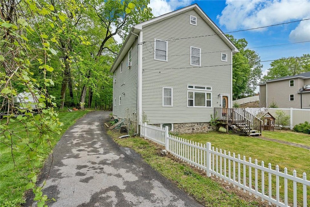 1 of 1 - 11 Grove St., Highland, NY