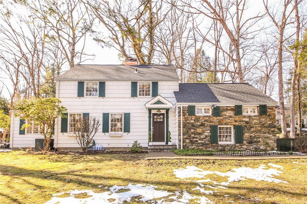1 of 1 - 92 Marcourt Drive, Chappaqua, NY