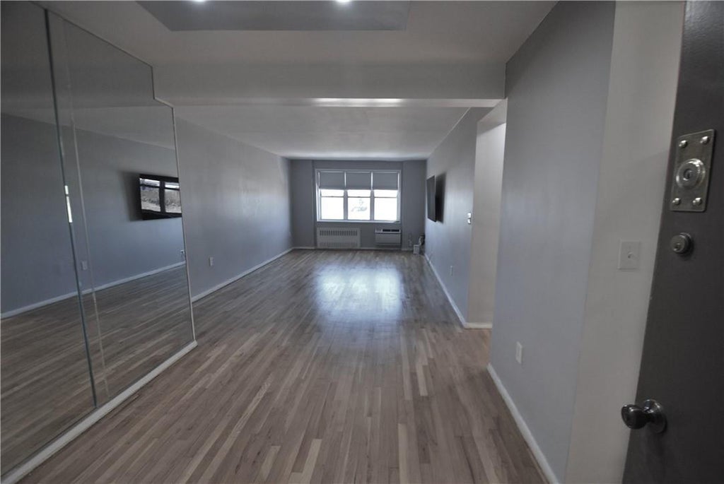 1 of 1 - 7 Balint Drive # 414, Yonkers, NY