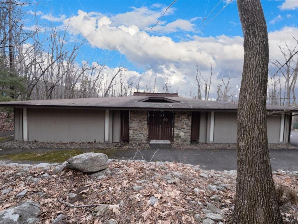 1 of 1 - 46 Halley Drive, Pomona, NY