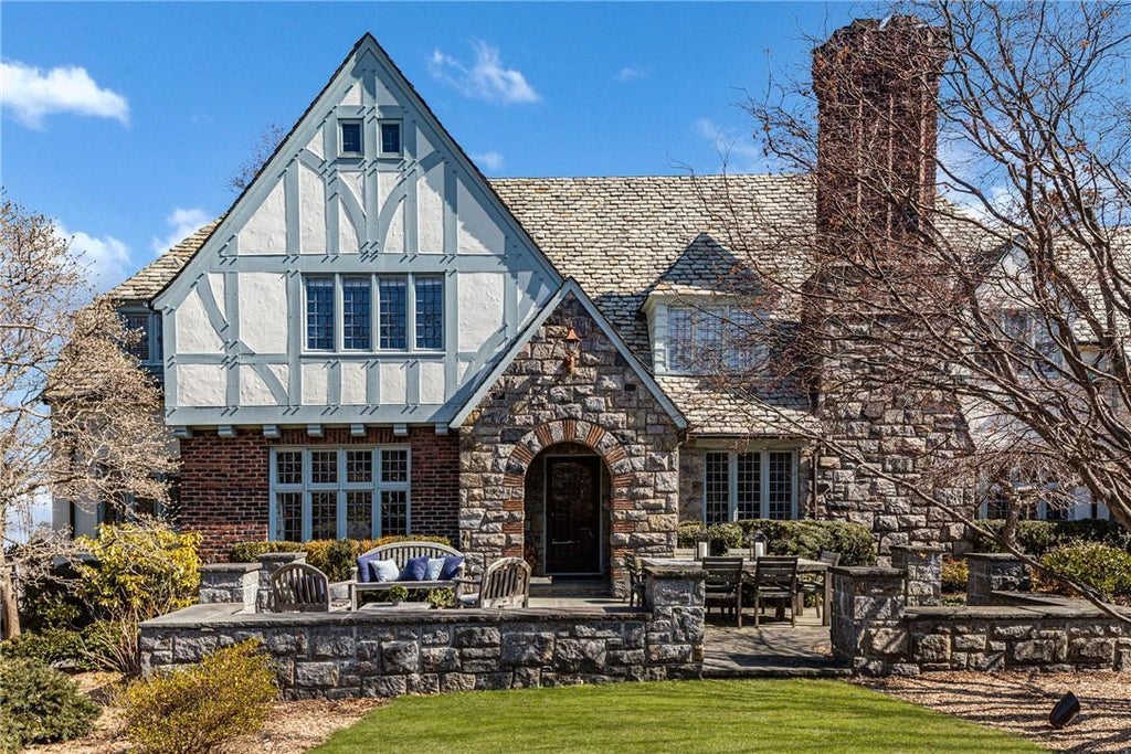1 of 1 - 12 Eastway, Bronxville, NY