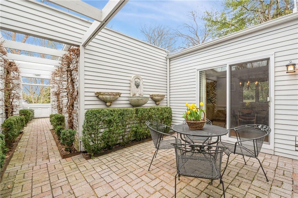 1 of 1 - 23 Beechwood Way, Briarcliff Manor, NY