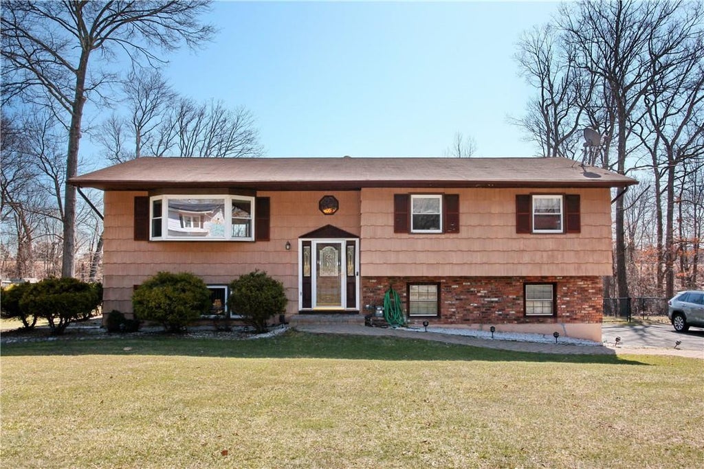 1 of 1 - 30 Eastbourne Drive, Spring Valley, NY