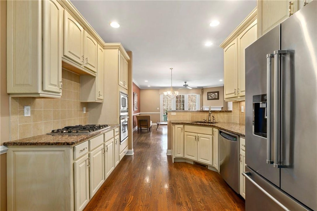 1 of 1 - 33 Augusta Drive, Cortlandt Manor, NY