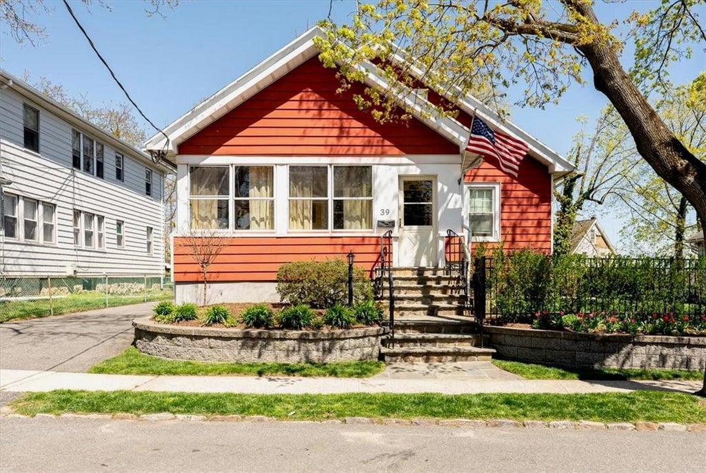 1 of 1 - 39 Sylvan Place, New Rochelle, NY