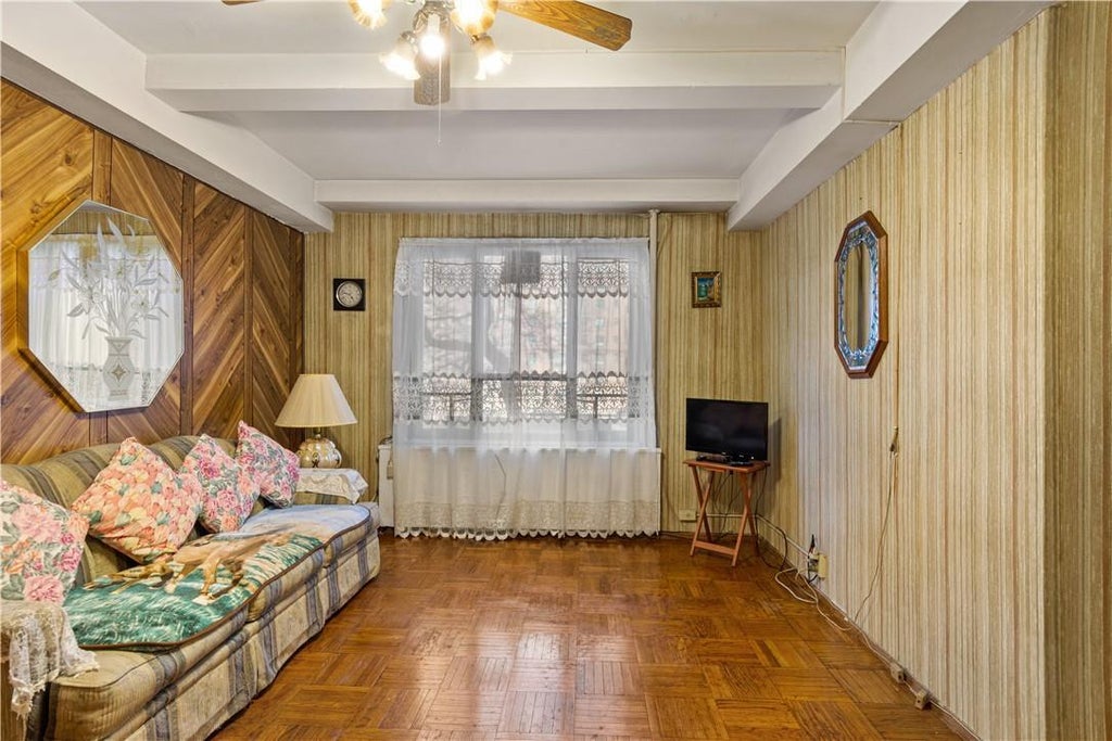 1 of 1 - 2055 St Raymond Avenue # 1c, Bronx, NY