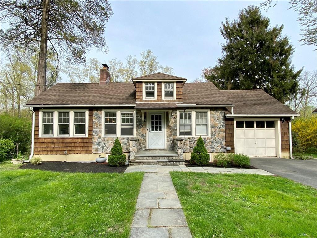 1 of 1 - 54 Van Wyck Road, Blauvelt, NY