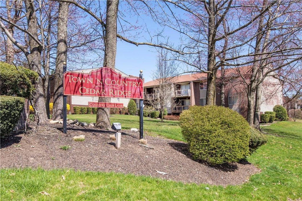 1 of 1 - 39 Country Club Lane, Pomona, NY