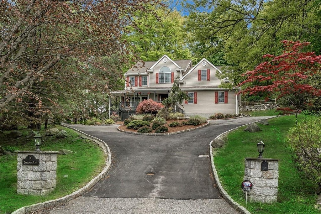 1 of 1 - 5 Gracemere Lake Drive, Tarrytown, NY