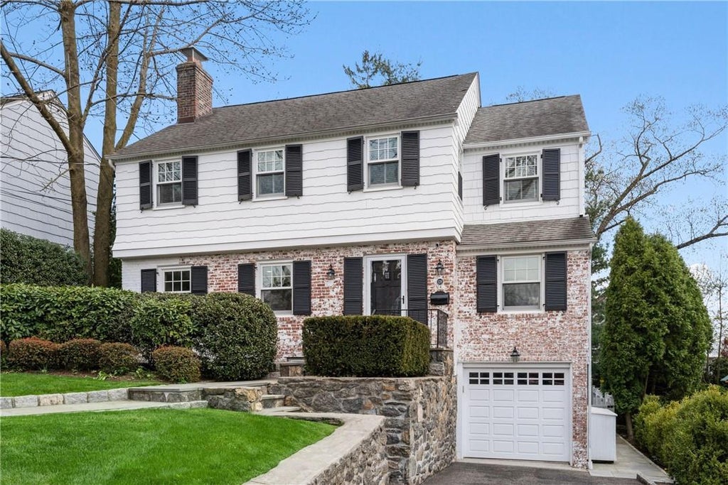 1 of 1 - 128 Garden Road, Larchmont, NY