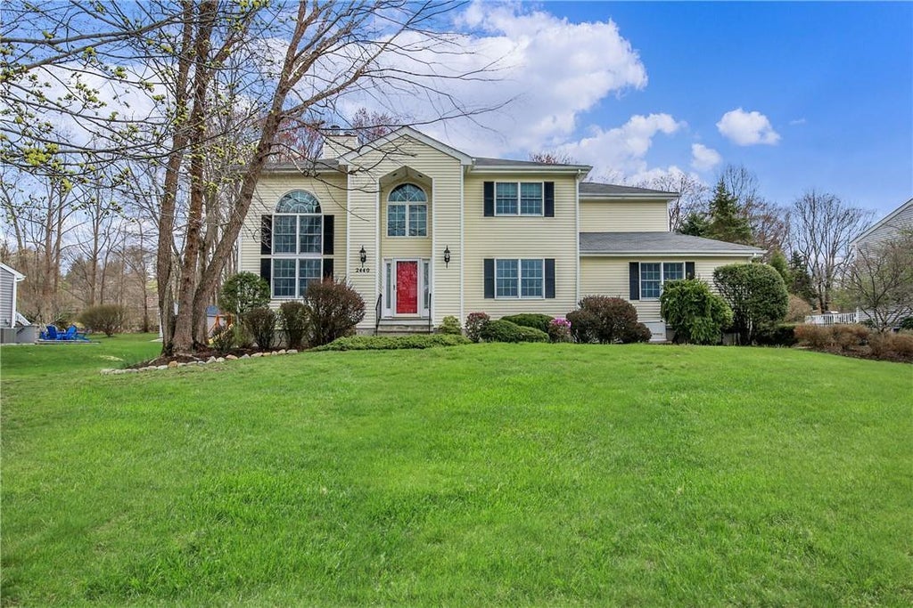 1 of 1 - 2440 Pinetree Place, Yorktown Heights, NY