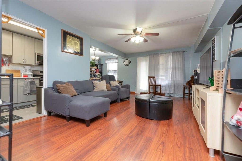 1 of 1 - 495 Odell Avenue # 4l, Yonkers, NY