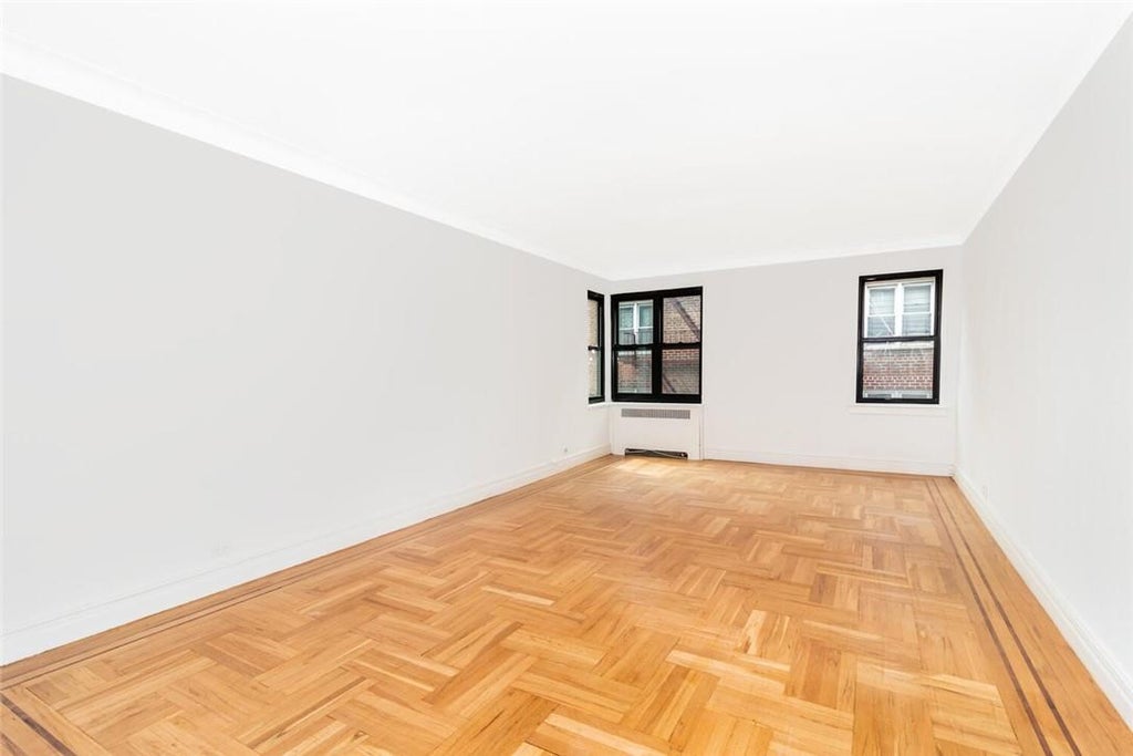1 of 1 - 3215 Netherland Avenue # 5g, Bronx, NY