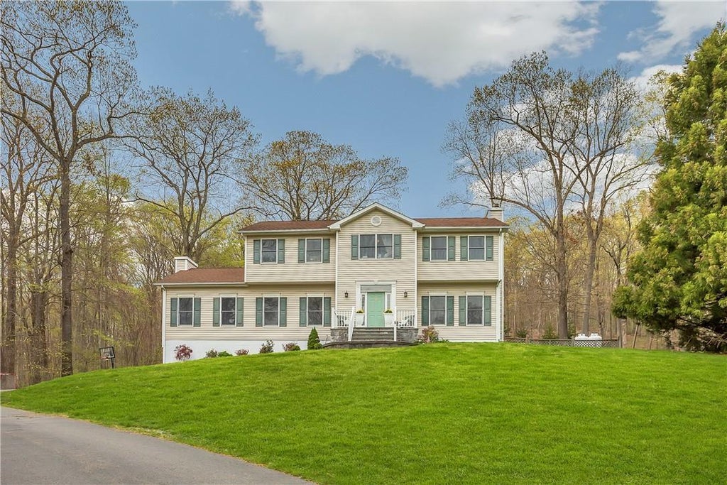 1 of 1 - 6 Wampus Court, Yorktown Heights, NY
