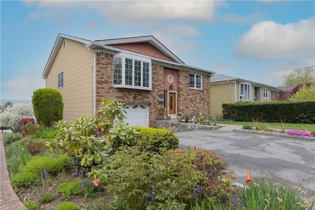 1 of 1 - 173 Hudson Terrace, Yonkers, NY