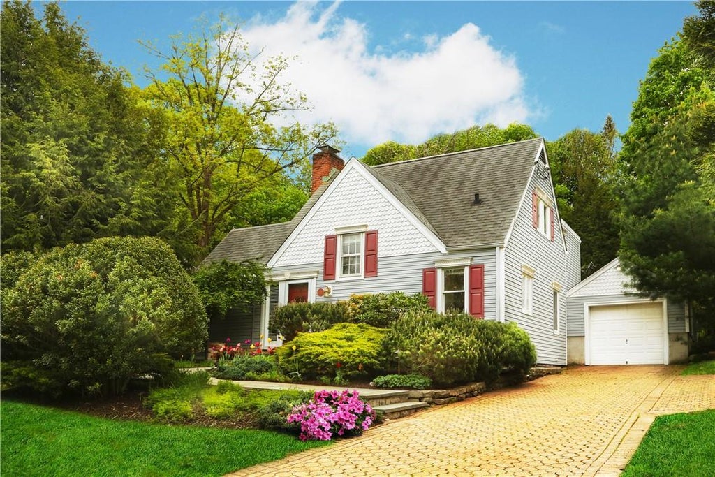 1 of 1 - 74 Huntville Road, Katonah, NY