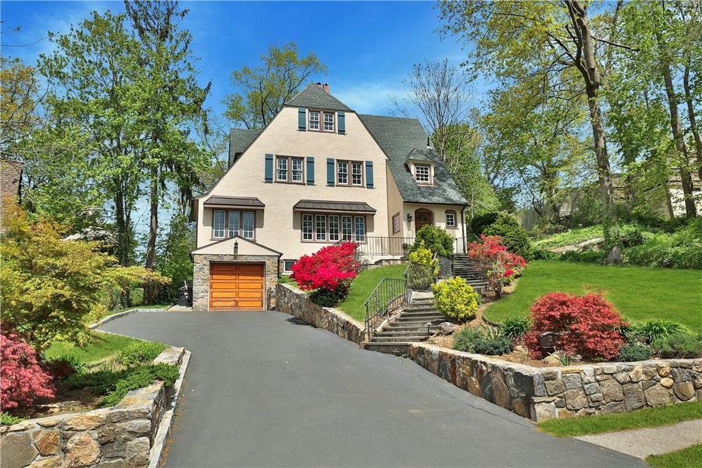 1 of 1 - 12 Slocum St., New Rochelle, NY
