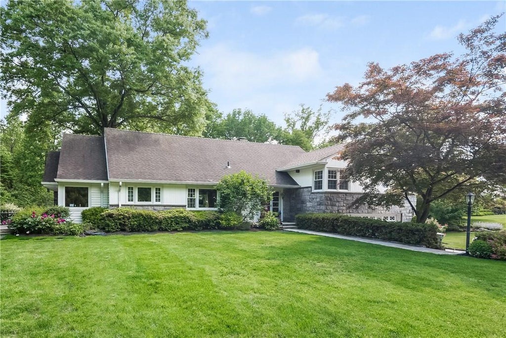 1 of 1 - 241 Ardsley Road, Scarsdale, NY