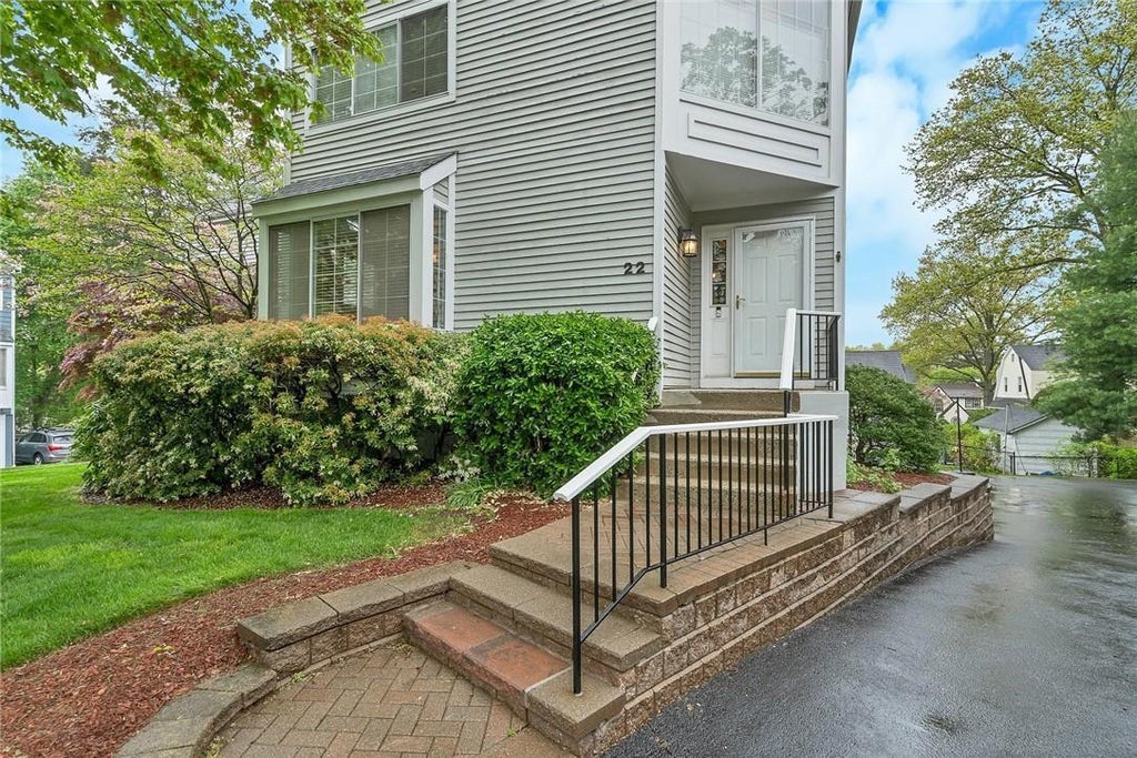 1 of 1 - 22 Arborwood Lane, White Plains, NY