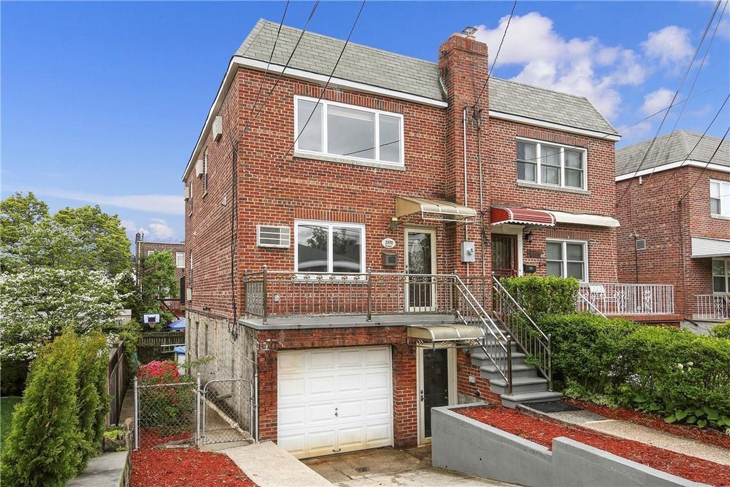 1 of 1 - 2370 Woodhull Avenue, Bronx, NY
