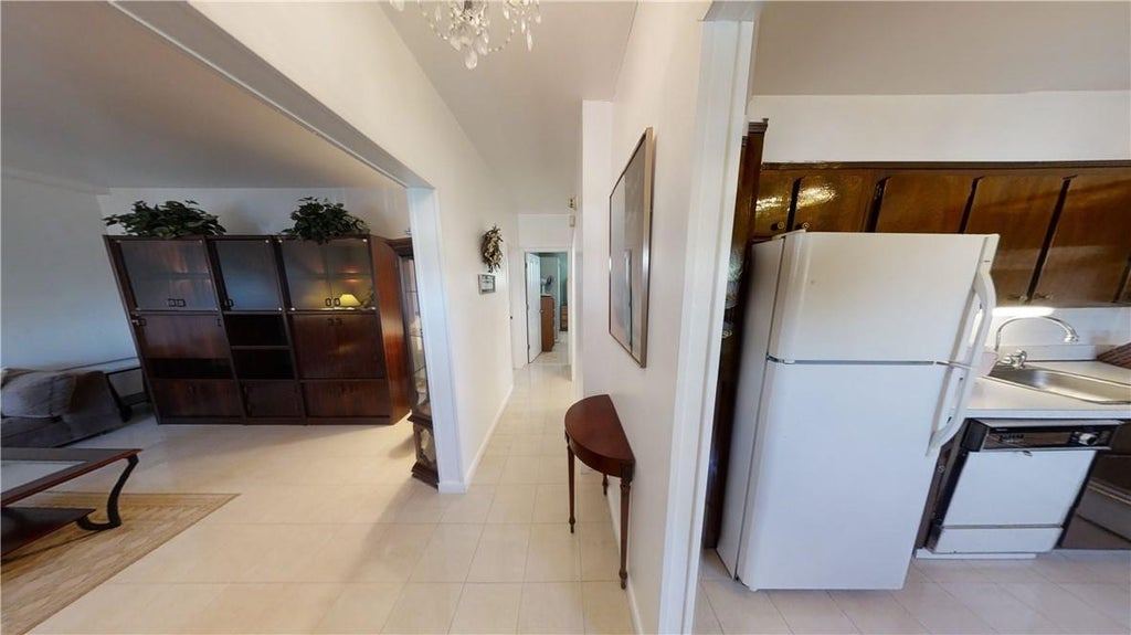 1 of 1 - 130 Glenwood Avenue # 55, Yonkers, NY