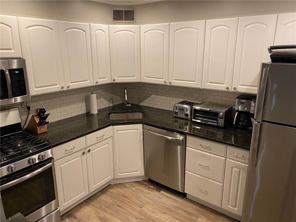 1 of 1 - 25 Lake St. # 6g, White Plains, NY