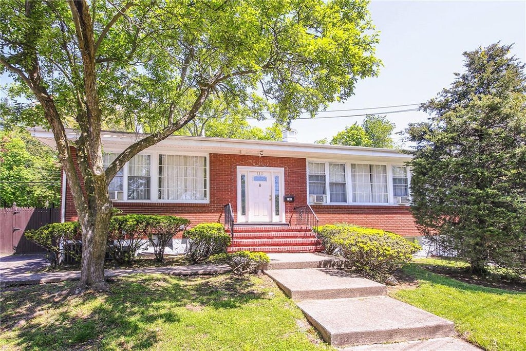 1 of 1 - 111 Old White Plains Road, Tarrytown, NY