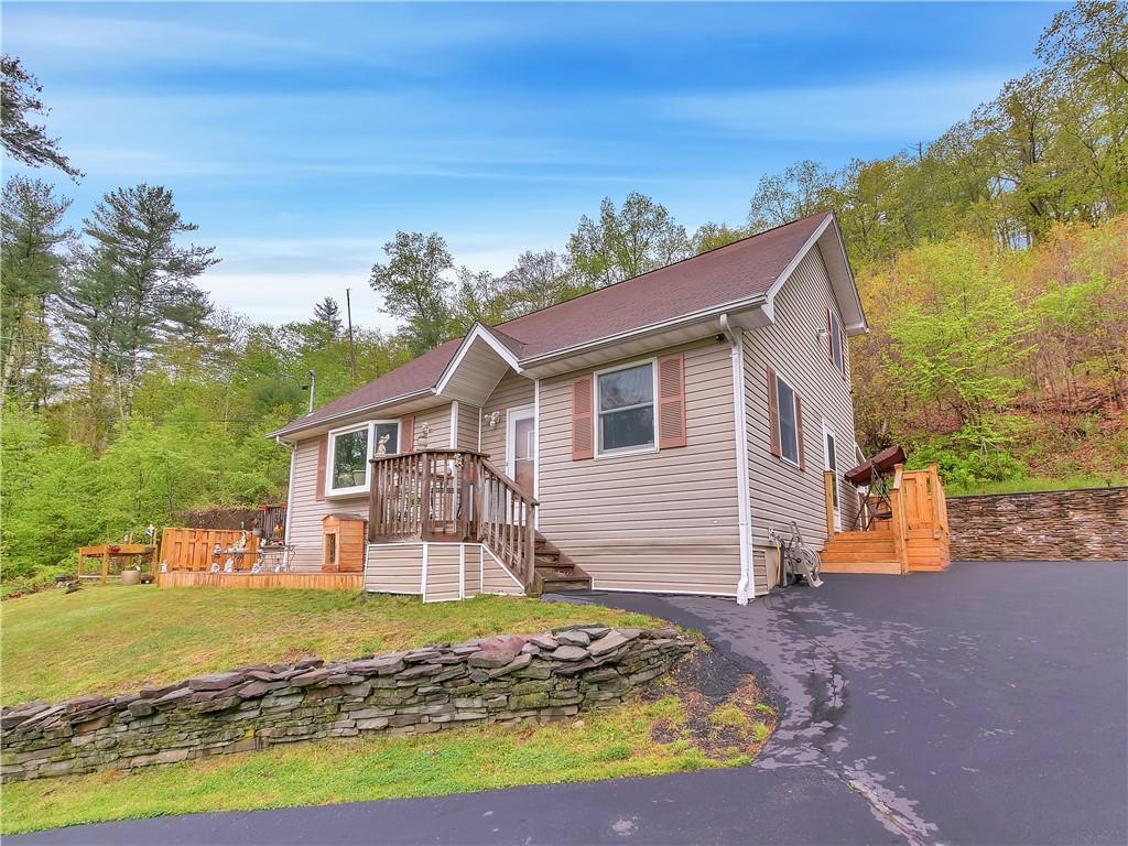 1 of 1 - 5 Gordon Road, Cuddebackville, NY