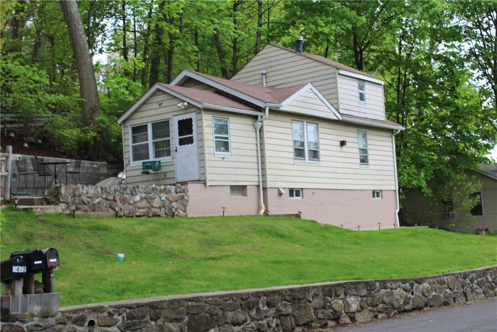 1 of 1 - 3462 Sagamore Avenue, Mohegan Lake, NY