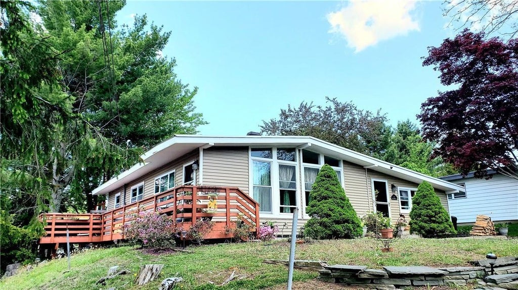 1 of 1 - 7 The Curve Road, Rock Hill, NY