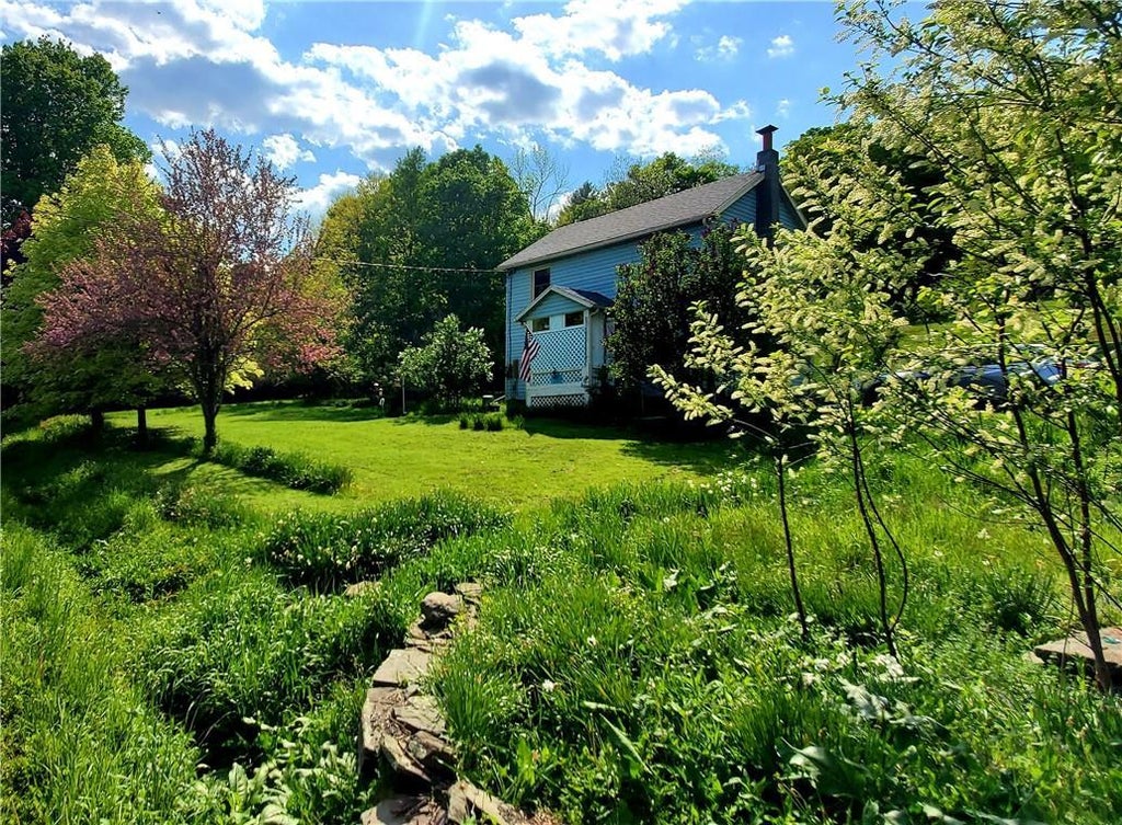 1 of 1 - 892 Benton Hollow Road, Woodbourne, NY