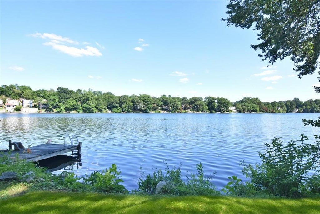 1 of 1 - 313 Lake Drive, Lake Peekskill, NY
