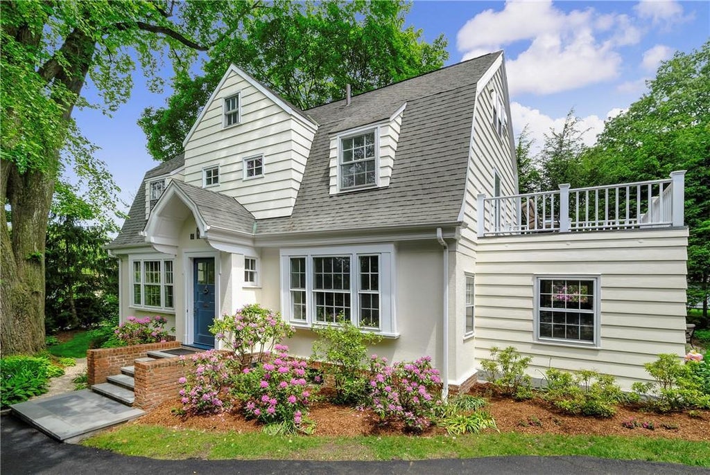 1 of 1 - 102 Brite Avenue, Scarsdale, NY
