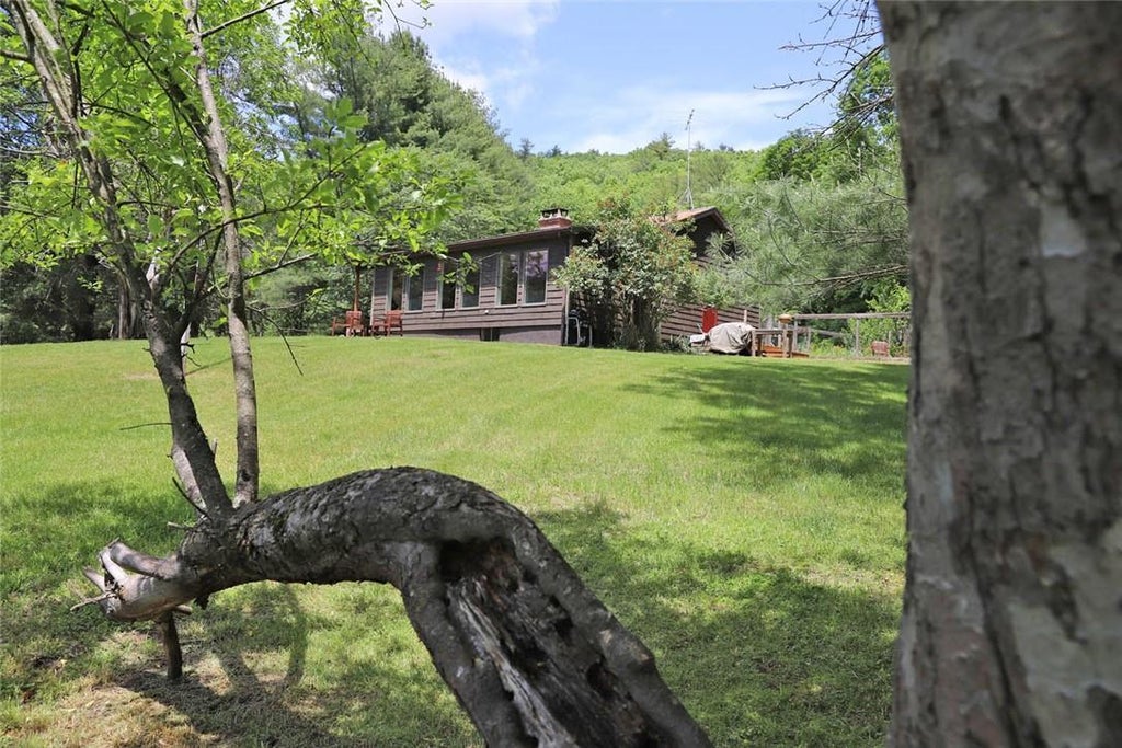 1 of 1 - 238 River Road, Beach Lake, PA