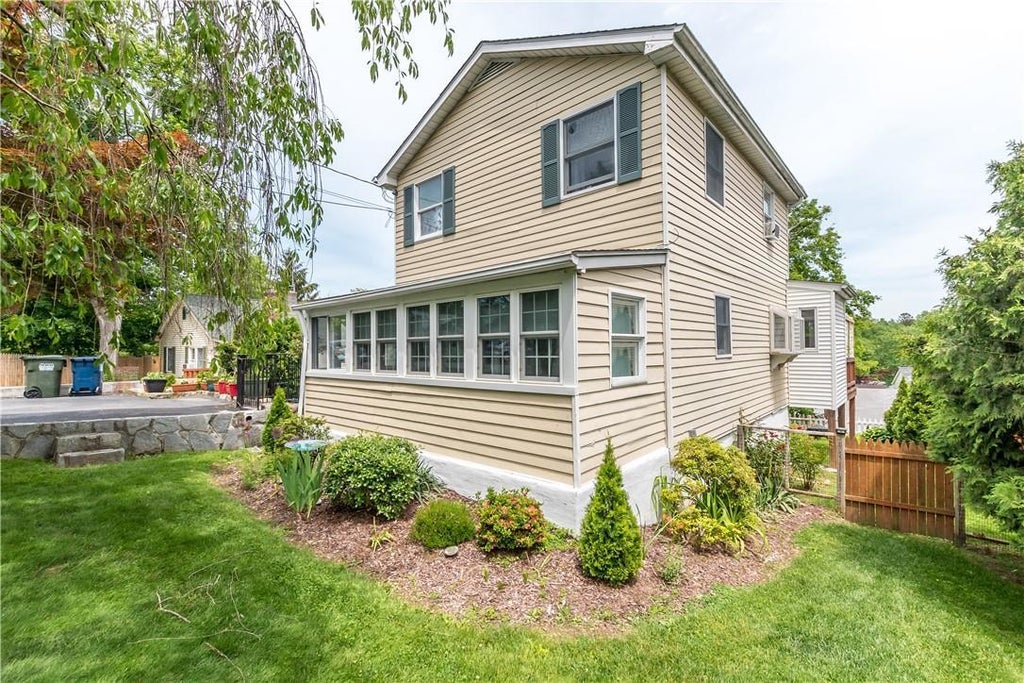 1 of 1 - 81 Entrance Way, Mahopac, NY