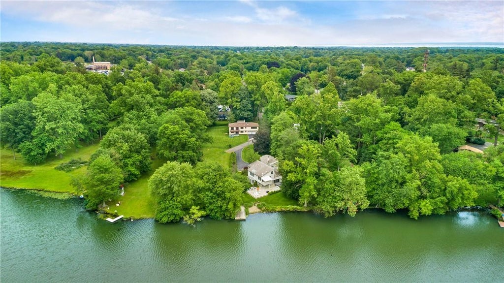 1 of 1 - 194 Wilmot Road, New Rochelle, NY