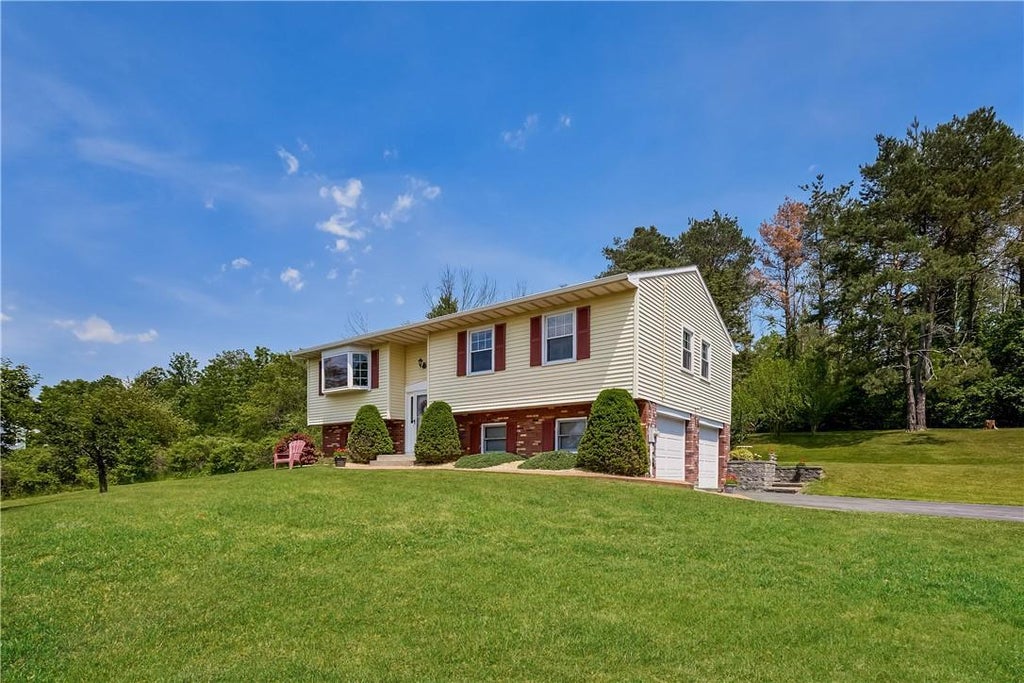 1 of 1 - 88 Creek Road, Staatsburg, NY