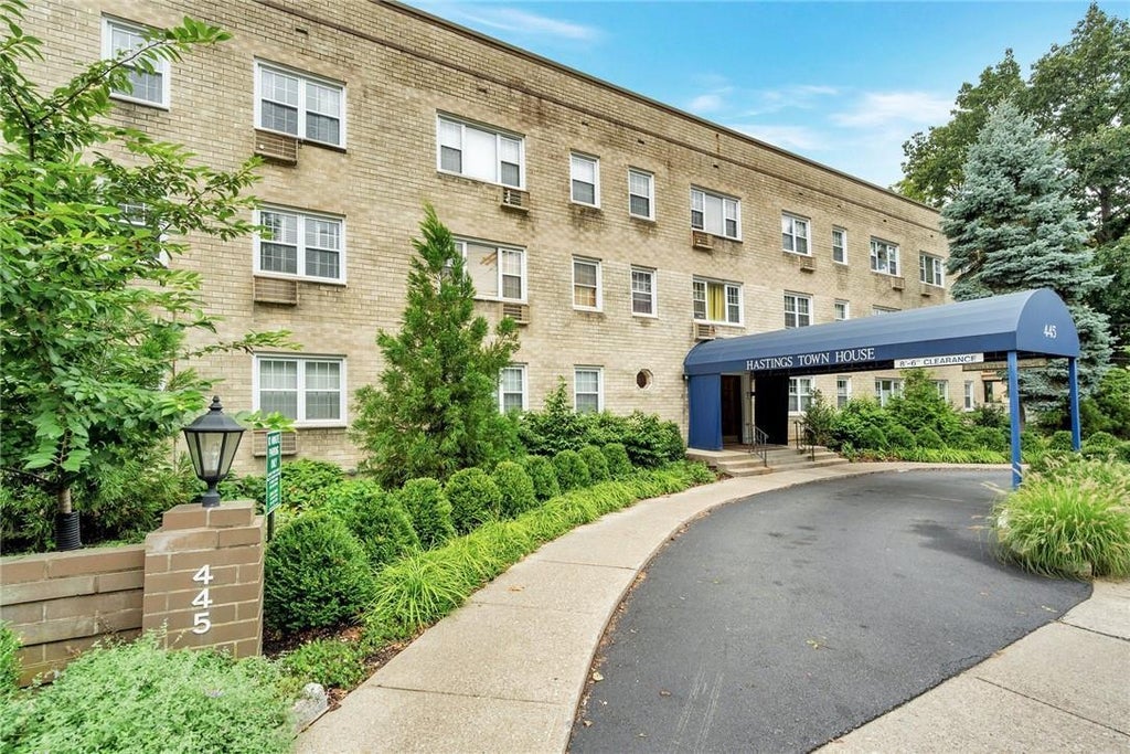 1 of 1 - 445 Broadway Avenue # 3d, Hastings-on-Hudson, NY