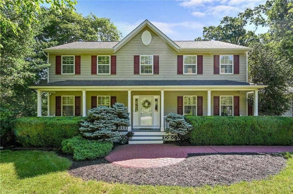 1 of 1 - 97 Brook Hollow Drive, New Windsor, NY