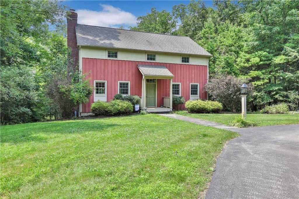 1 of 1 - 2 Hemlock Lane, Accord, NY