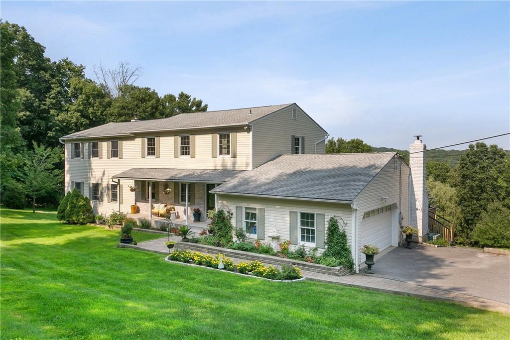1 of 1 - 76 Eleanor Drive, Mahopac, NY