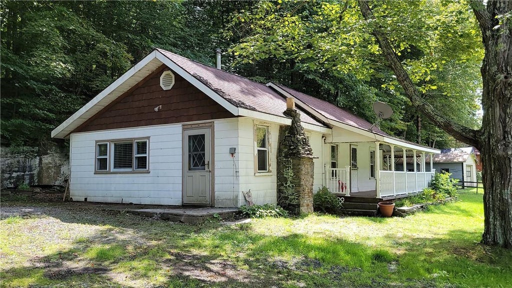 1 of 1 - 6115 St Rt 52, Cochecton, NY