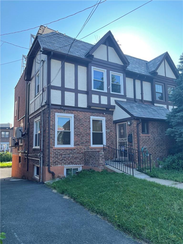 1 of 1 - 1844 Tenbroeck Avenue, Bronx, NY
