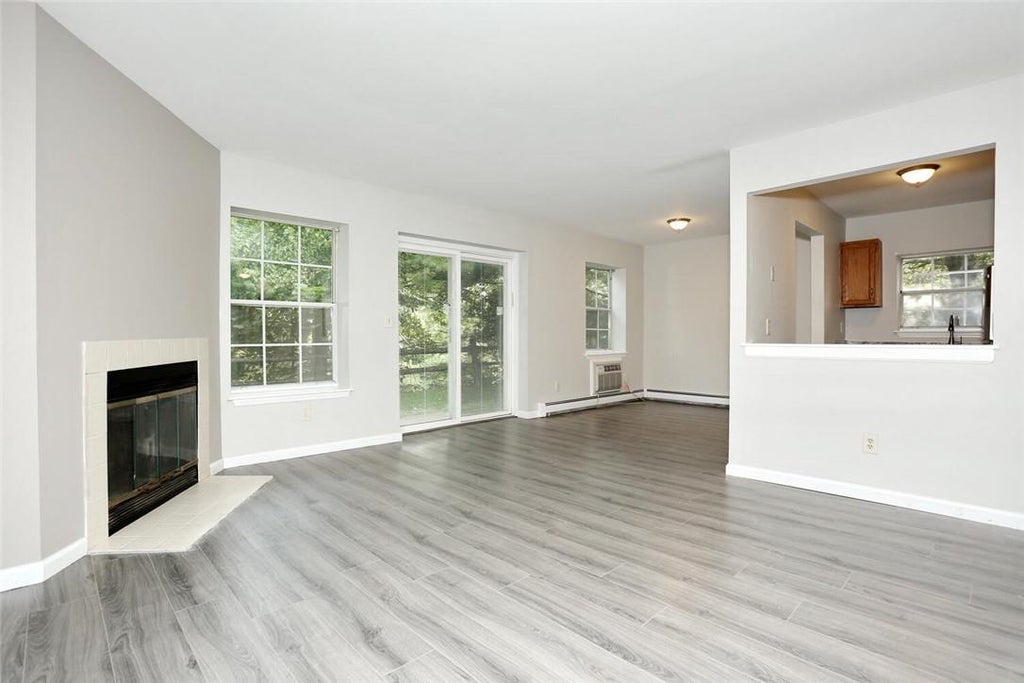 1 of 1 - 15 Lexington Hill # 1, Harriman, NY