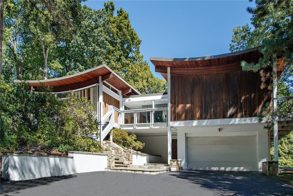 1 of 1 - 21 Forest View Road, Wappingers Falls, NY
